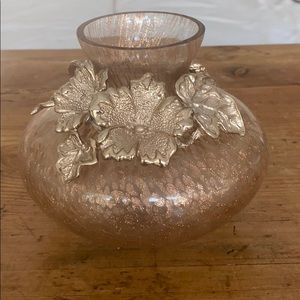 Jay Strongwater leaf and flower gilded vase NWT